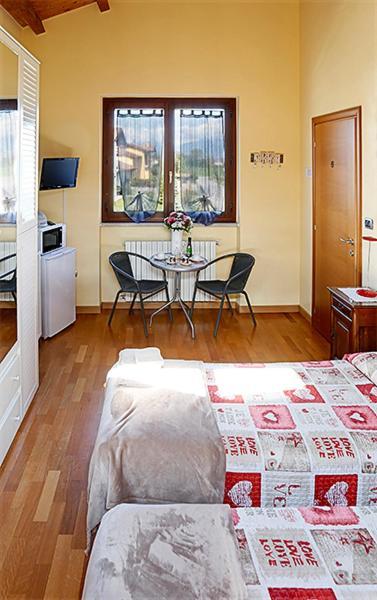 Bed & Breakfast Milu Cuneo Ngoại thất bức ảnh